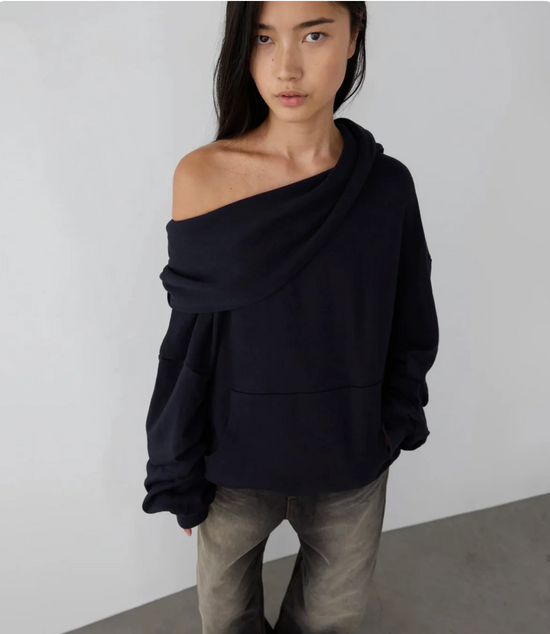 Off-Shoulder Relaxed Sweatshirt